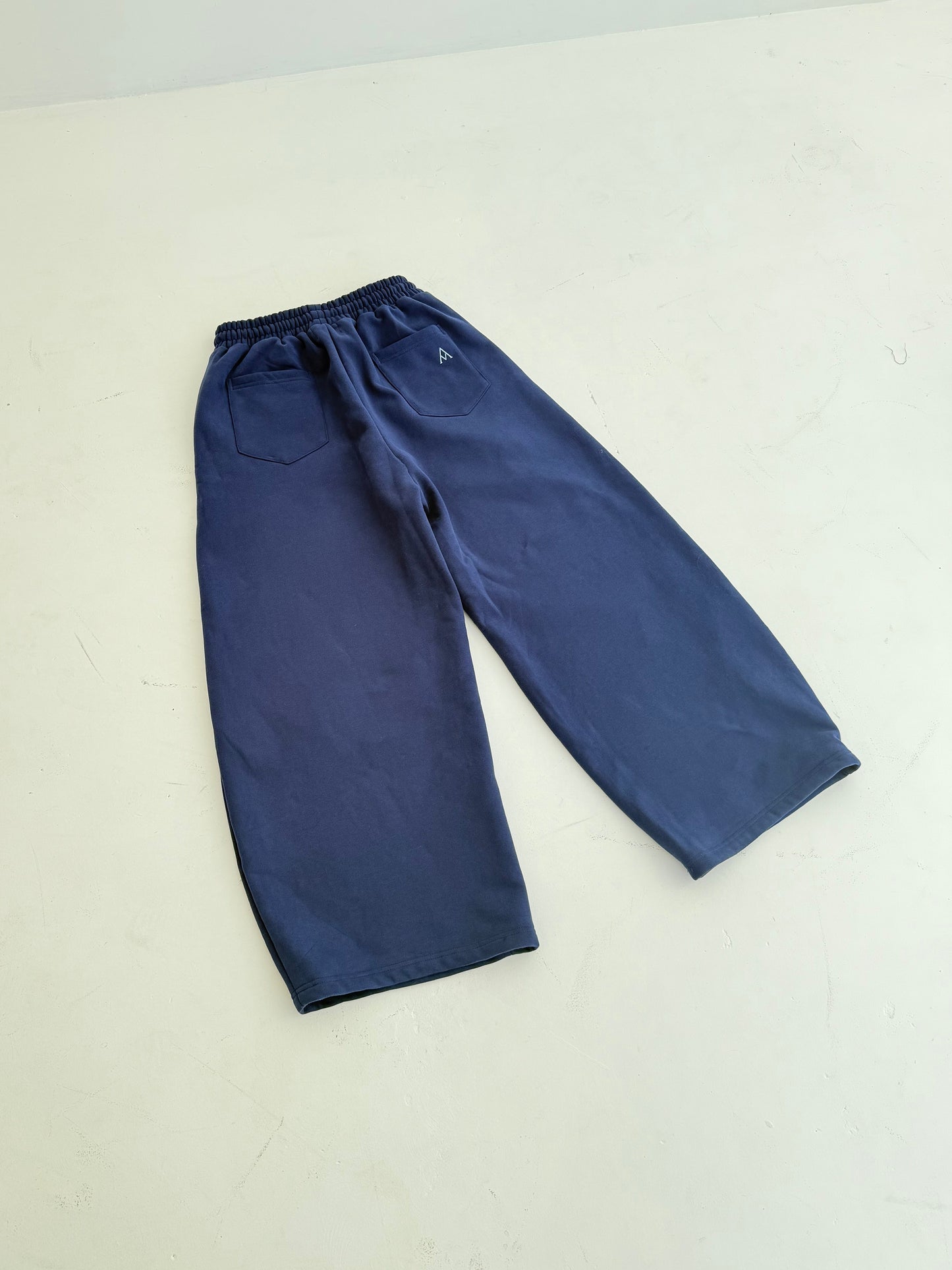 THE ULTRA CLOUD SWEATPANT