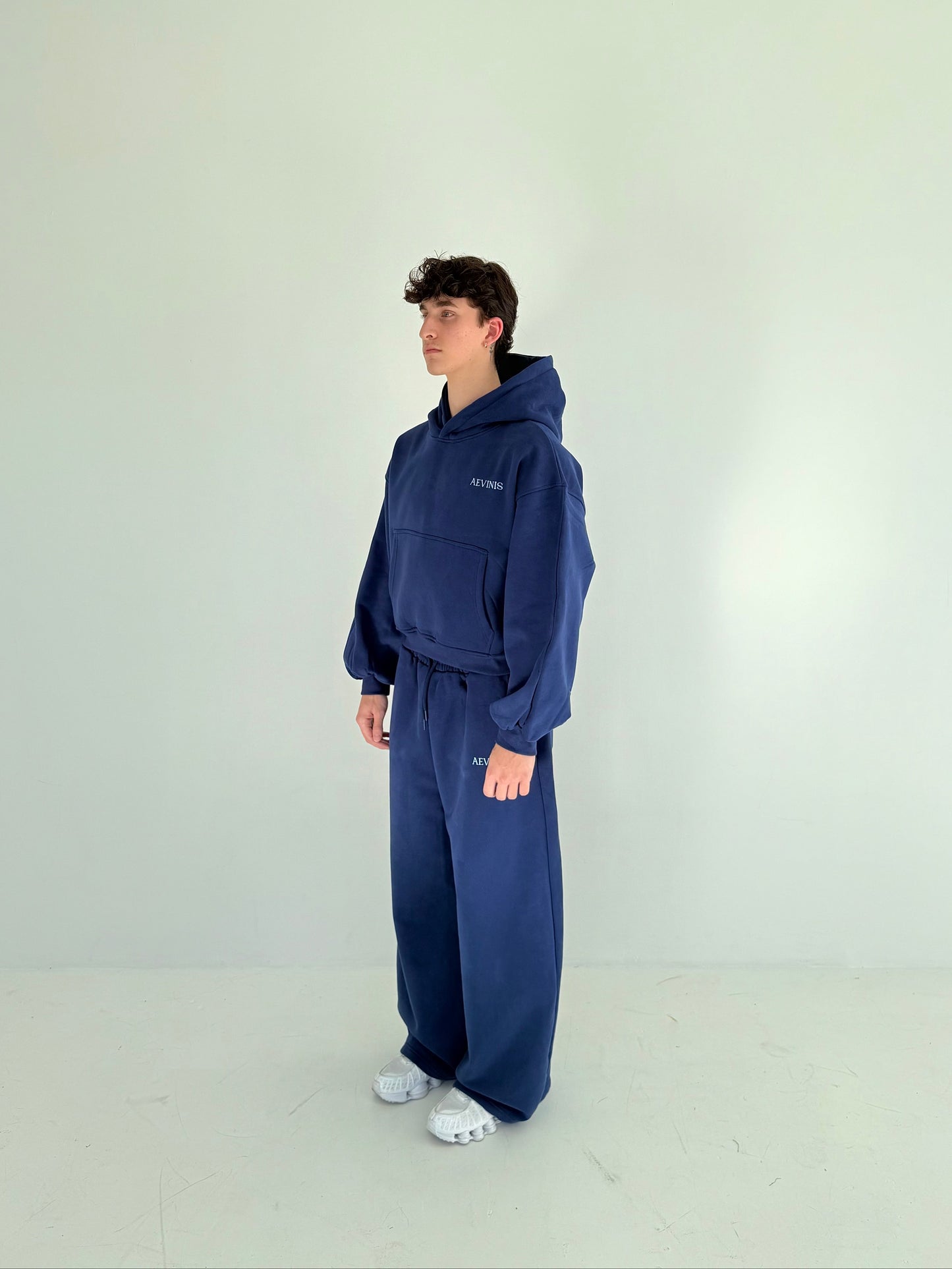 THE SHRUNKEN CLOUD HOODIE